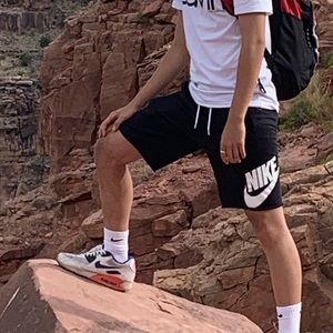 Meet your Posher, Bryan